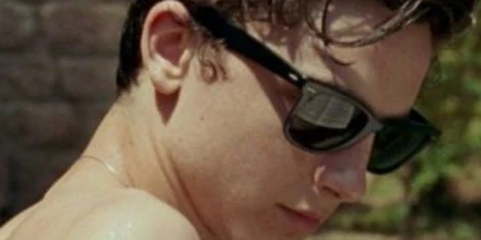 Ray-Ban Wayfarer 2140 901 Black - As Seen On Leonardo DiCaprio & Hailey Bieber - Image 7