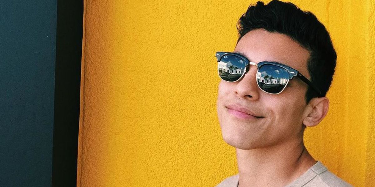 Ray-Ban Clubmaster 3016 W0365 Black - An Icon - As Seen On Harry Kane & V of BTS - Image 16