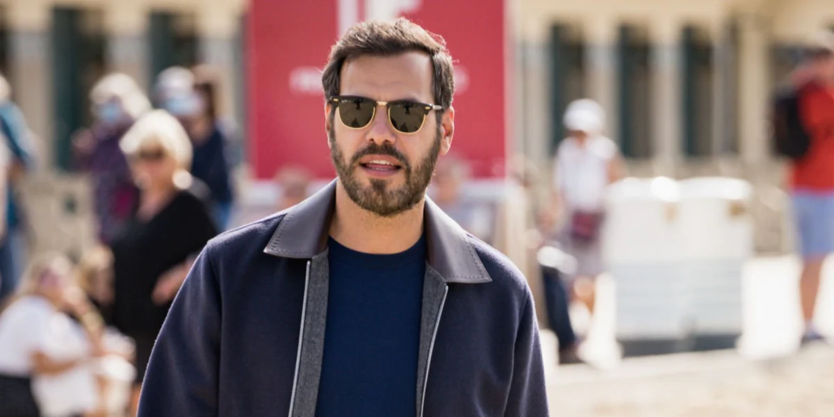 Ray-Ban Clubmaster 3016 W0365 Black - An Icon - As Seen On Harry Kane & V of BTS - Image 29
