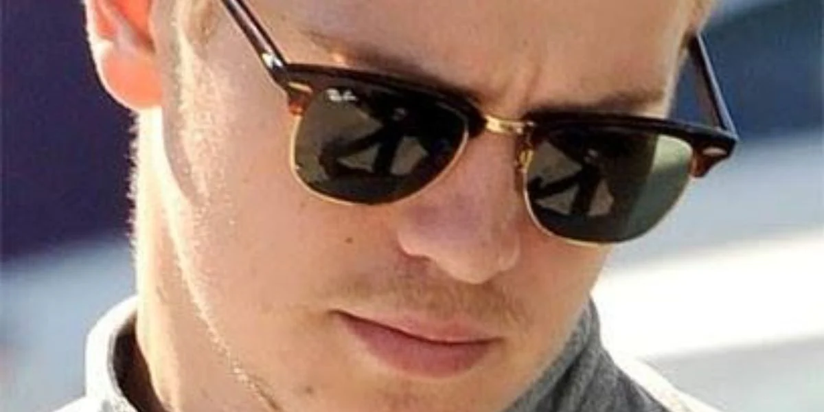 Ray-Ban Clubmaster Classic 3016 W0366 - As Seen On Bruno Mars & Park Seo-joon - Image 11