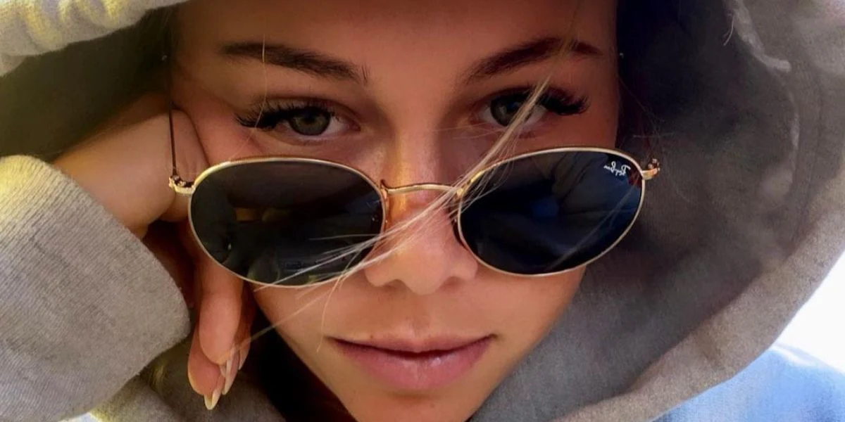 Ray-Ban Round Metal 3447 001 - As Seen on Selena Gomez & Tony Hawk - Image 28