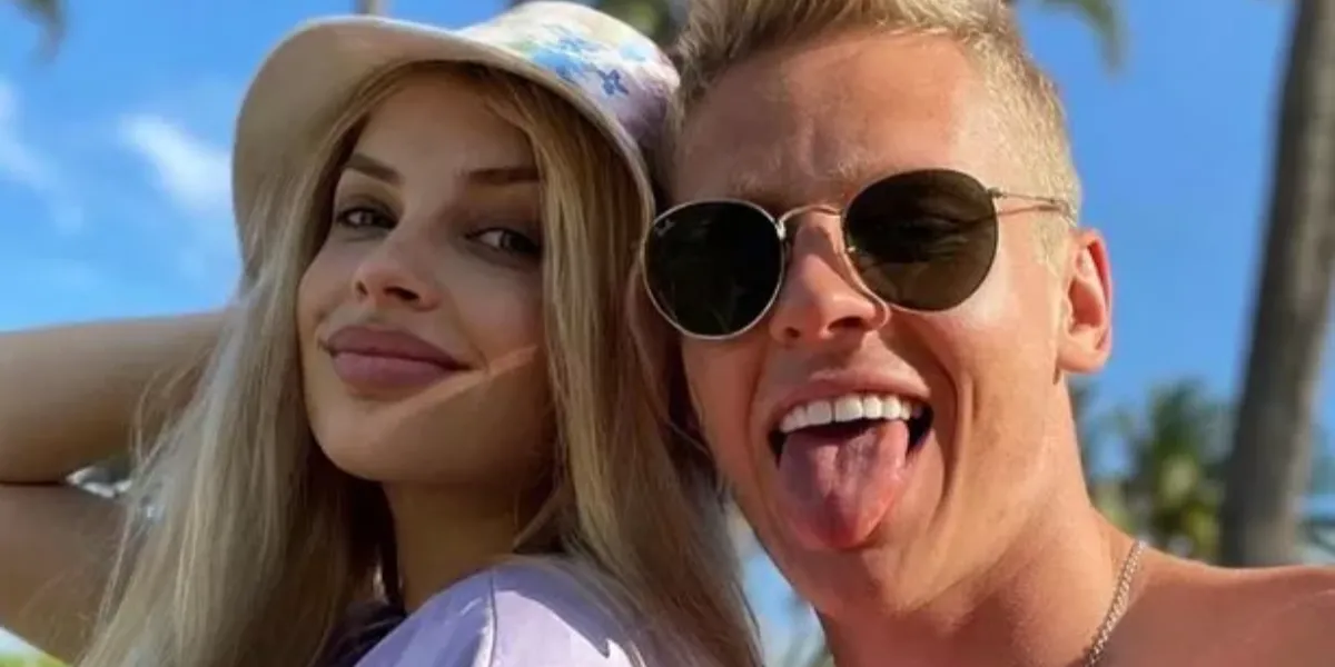 Ray-Ban Round Metal 3447 001 - As Seen on Selena Gomez & Tony Hawk - Image 39