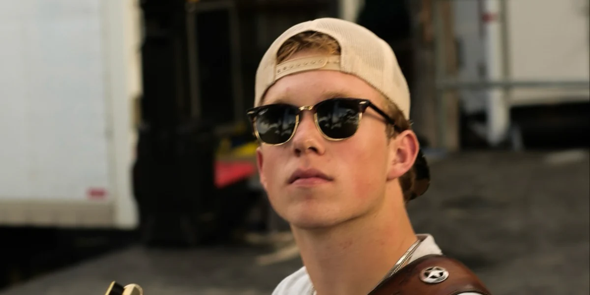 Ray-Ban Clubmaster RB 3016 901/58 Polarised - As Seen On Noah Schnapp & Kygo - Image 22