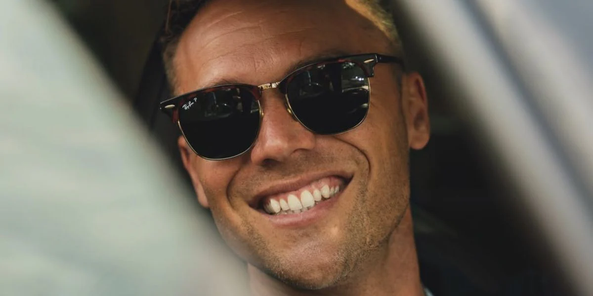 Ray-Ban Clubmaster RB 3016 990/58 Polarised - As Seen On Chris Pine & Zach Bryan - Image 7