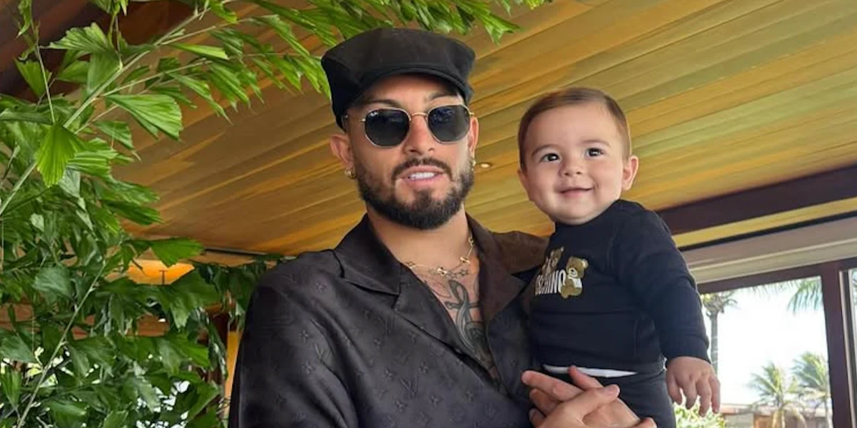 Ray-Ban Hexagonal RB 3548N 004/71 - As Seen On Alex Telles - Image 4