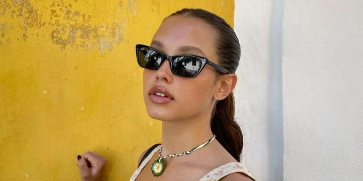 Ray-Ban Lady Burbank RB 2299 901/31 - As Seen On Timothee Chalamet & Maluma - Image 10