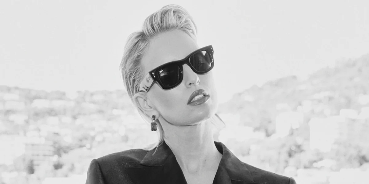 Ray-Ban Mega Wayfarer RB 0840S 901/31 - As Seen On J Hope & Lewis Hamilton - Image 22