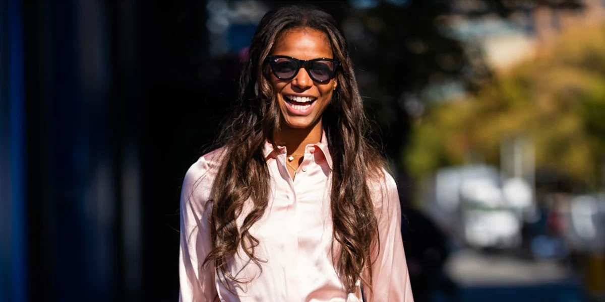 Ray-Ban Meta Skyler RW4010 601/MF Photochromic Smart Glasses - As Seen On Gabby Thomas & Josh Denzel - Image 5
