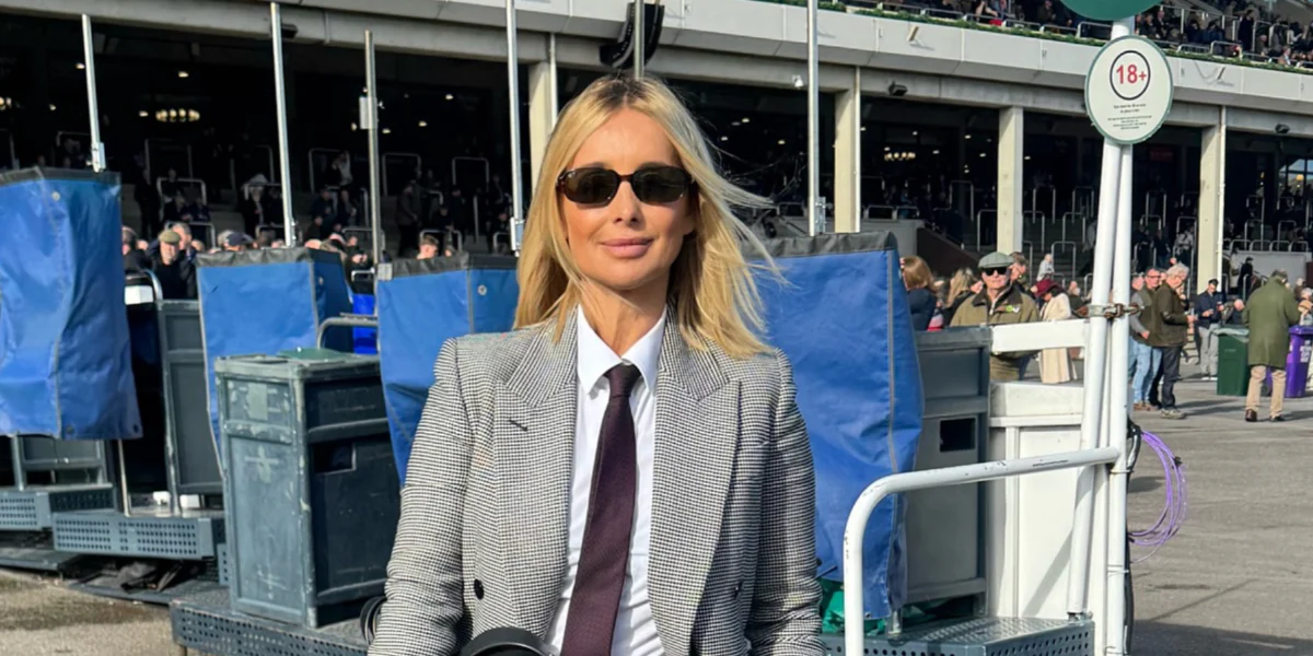 Ray-Ban RB 2232 954/62 - As Seen On Louise Redknapp - Image 6