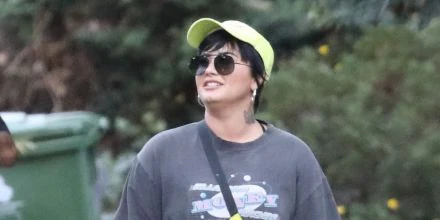 Ray-Ban RB 3584N 153/11 - As Seen On Demi Lovato - Image 4