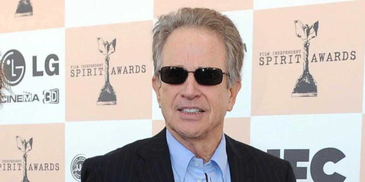 Ray-Ban RB 3717 002/B1 - As Seen On Warren Beatty - Image 4