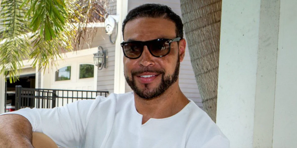 Ray-Ban Boyfriend RB 4147 6095/85 - As Seen On Gabrielle Union & Nate Diaz - Image 8