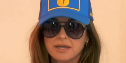 Ray-Ban RB 4376 601/8G - As Seen On Kyle Richards & Jack Champion - Image 4