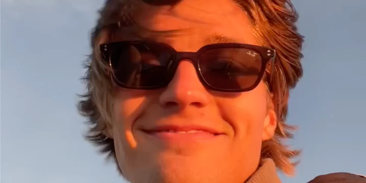 Ray-Ban RB 4439D 901/87 - As Seen On Filip Lamprecht - Image 6
