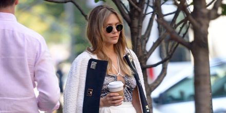 Ray-Ban Round Metal RB 3447 001/58 Polarised - As Seen On Bob Geldof & Elizabeth Olsen - Image 5