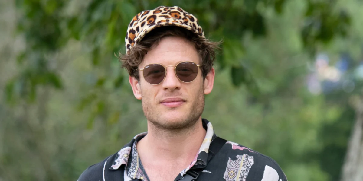 Ray-Ban Round Metal RB 3447 9228/33 - As Seen On Selena Gomez & Tom Grennan - Image 6