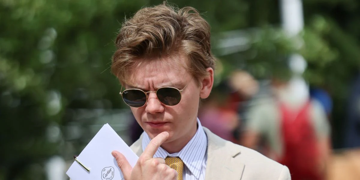 Ray-Ban Round Metal RB 3447N 001 - As Seen On Lewis Capaldi & Emma Roberts - Image 11