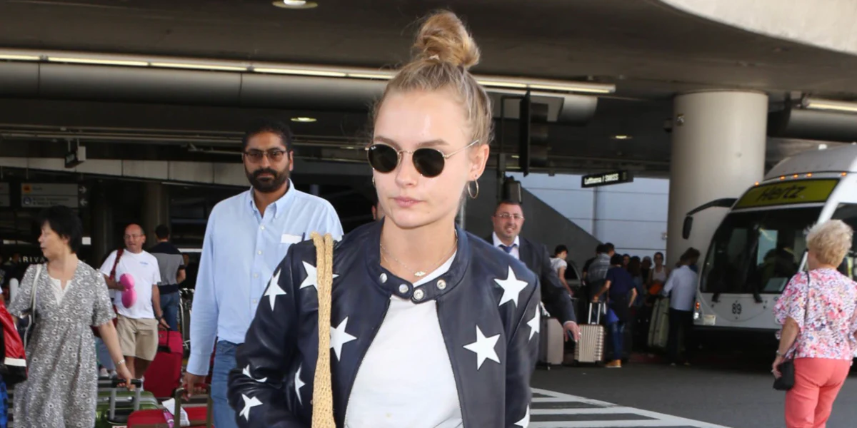 Ray-Ban Round Metal RB 3447N 001 - As Seen On Lewis Capaldi & Emma Roberts - Image 8