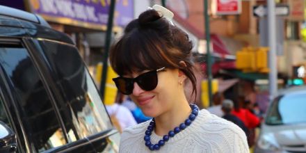 Saint Laurent Sun SL 526 001 - As Seen On Dakota Johnson - Image 4