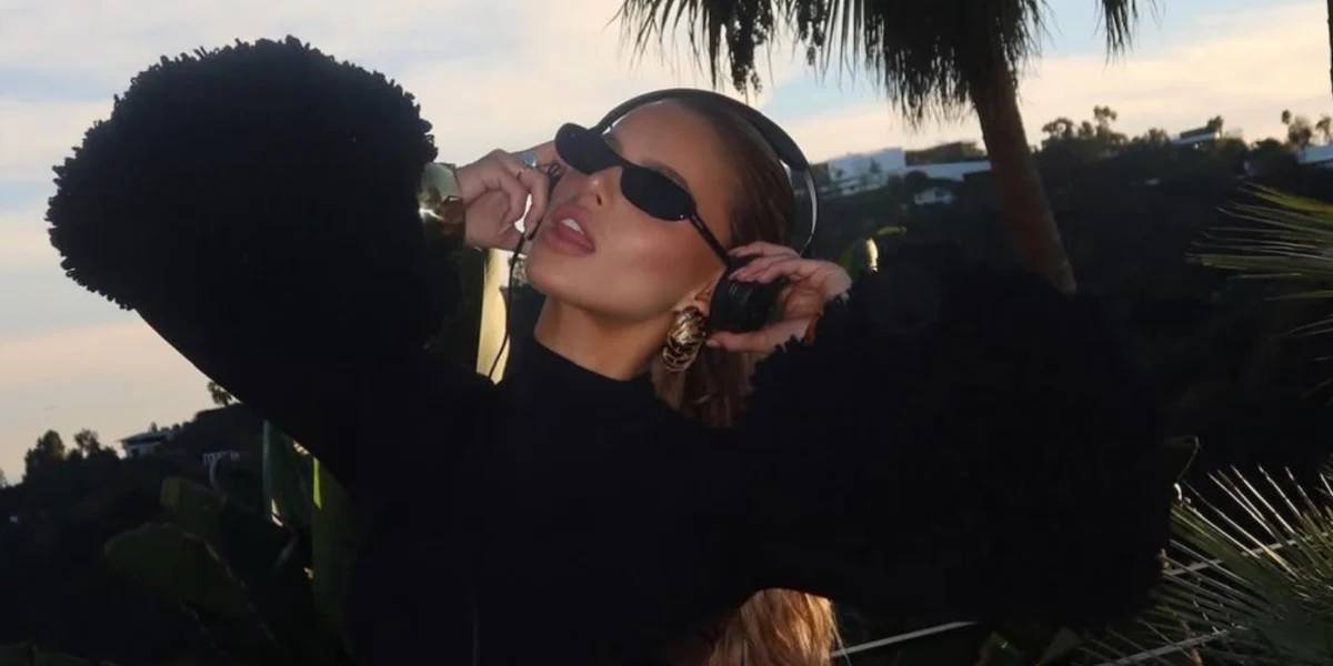 Saint Laurent Sun SL 557 Shade 001 - As Seen On Hailey Bieber & Usher - Image 18