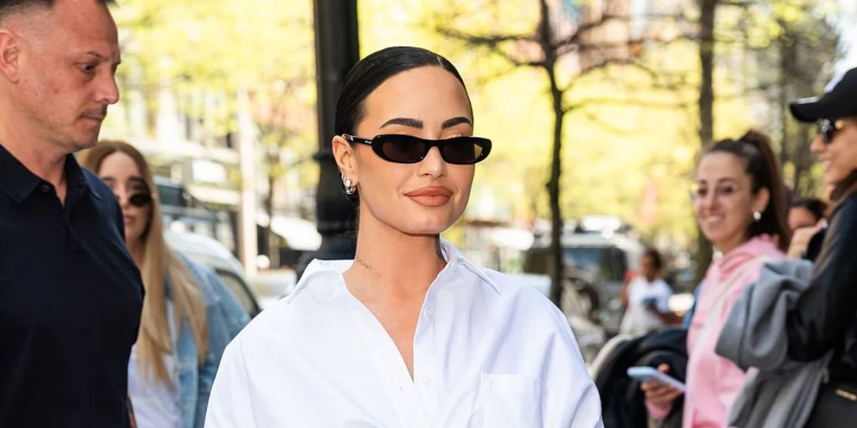 Saint Laurent Sun SL 557 Shade 001 - As Seen On Hailey Bieber & Usher - Image 7