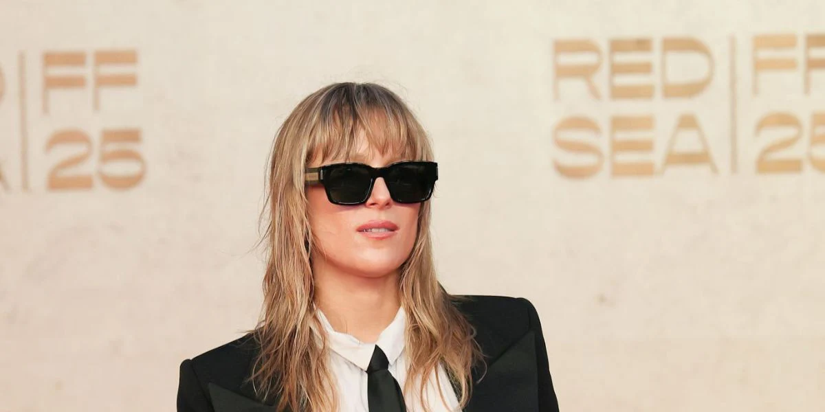 Saint Laurent Sun SL 617 001 - As Seen On Peso Pluma & Lena Gora - Image 5