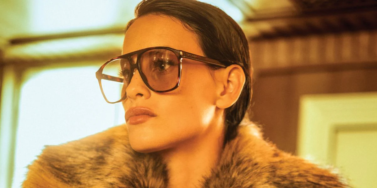 Saint Laurent Sun SL 596 Dune 003 - As Seen On Olivia Attwood & Molly Mae Hague - Image 12