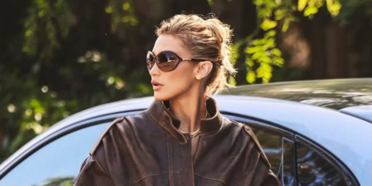 Tom Ford Melody TF1090 53E - As Seen On Bella Hadid - Image 4