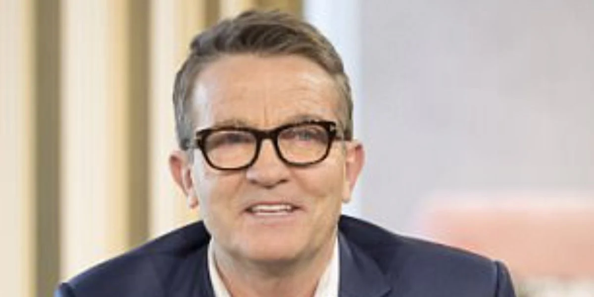 Tom Ford TF5040-B 001 Blue Control - As Seen On KJ Apa & Bradley Walsh - Image 5