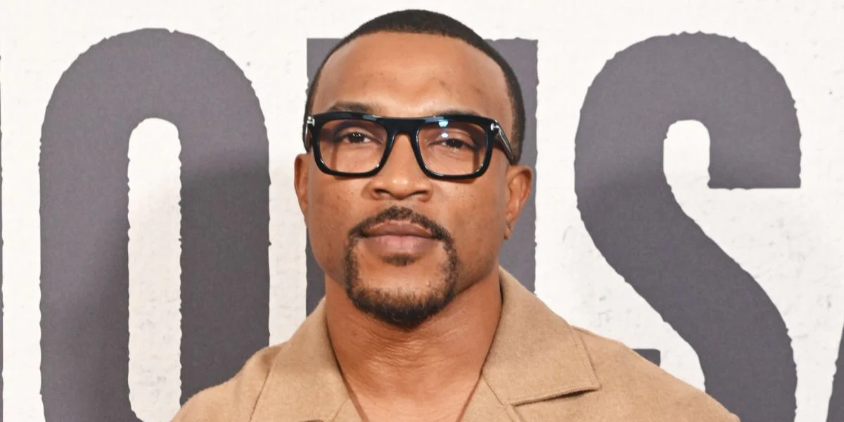 Tom Ford TF5757-B 001 Blue Control - As Seen On Kenny Smith & Ashley Walters - Image 5