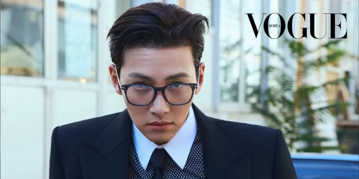 Tom Ford TF5818-B 001 Blue Control - As Seen On Kenny Smith & Ji Chang-wook - Image 5