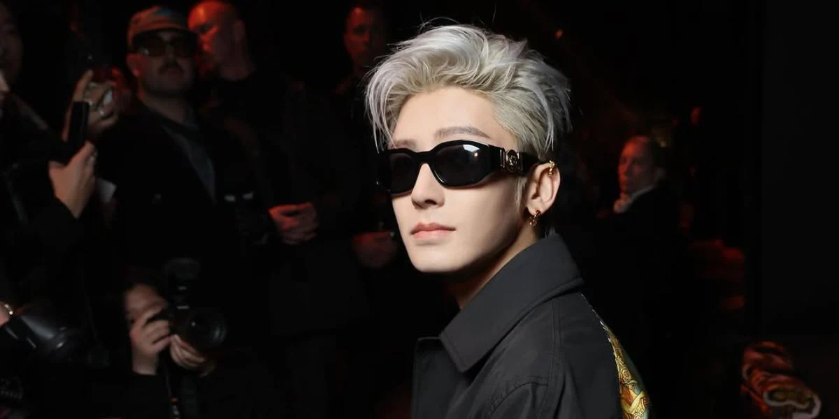 Versace 4361 GB1/87 Medusa Biggie Sunglasses - As Seen On Sabrina Carpenter & Kim Kardashian - Image 18
